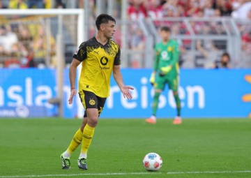 hth-激活条款！DO：切尔西已正式将20岁后卫安塞尔米诺从多特召回